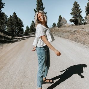 Meet your Posher, Lacey